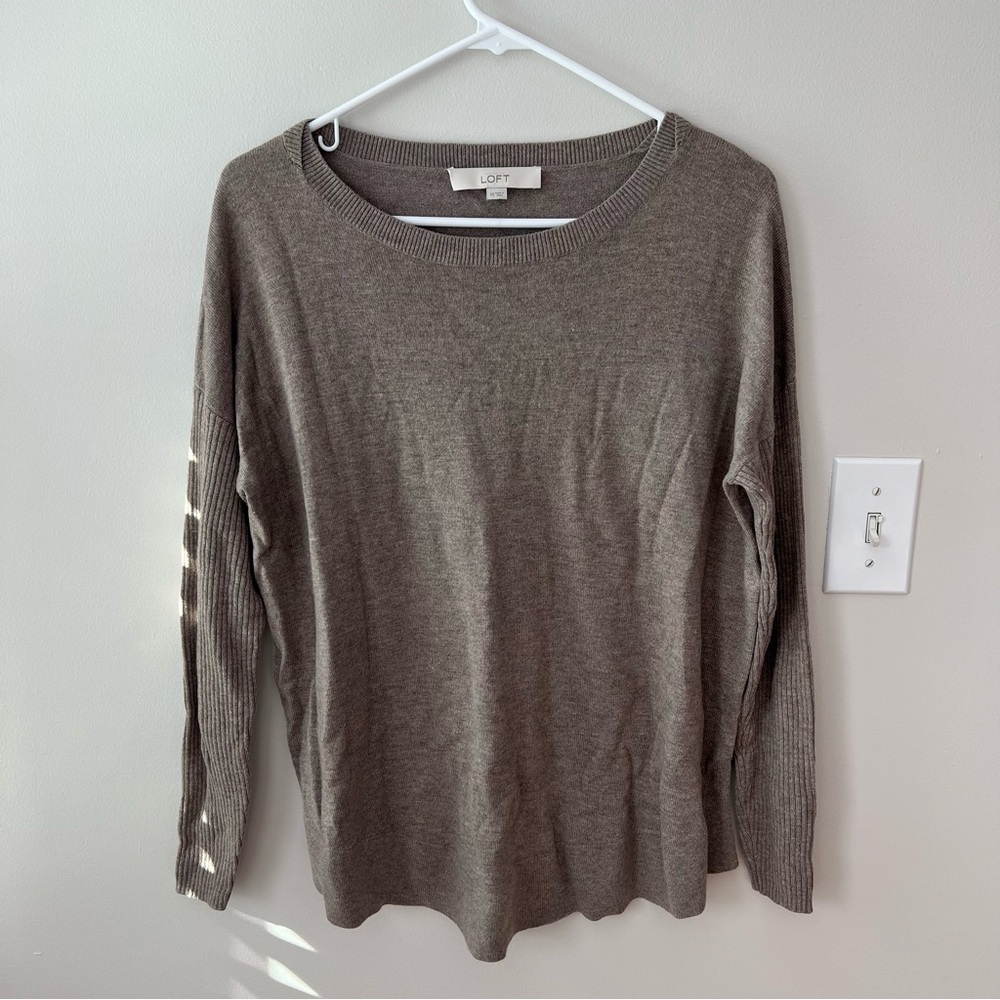 LOFT Taupe Lightweight Oversized Sweater with Rib Sleeves, Size XS